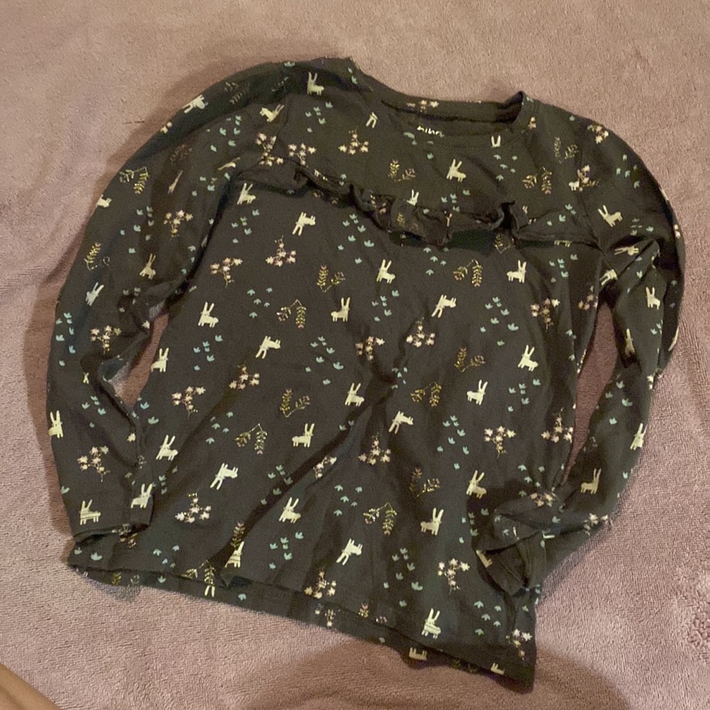 Jumping Beans along Shirt with Ruff piece